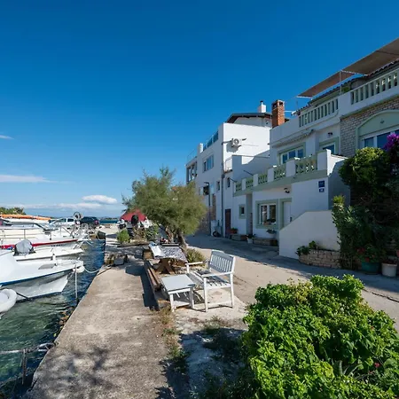 Family Friendly Seaside Zaglav, Dugi Otok - 9726