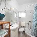 Family Friendly Seaside Zaglav, Dugi Otok - 9726 Appartamento