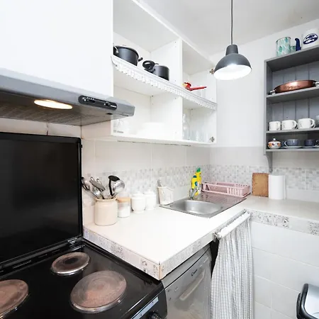 Family Friendly Seaside Zaglav, Dugi Otok - 9726 Appartamento *
