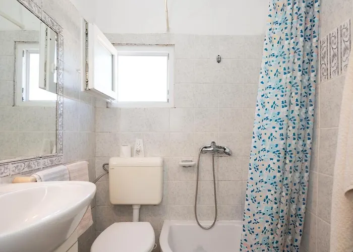 Family Friendly Seaside Zaglav, Dugi Otok - 9726